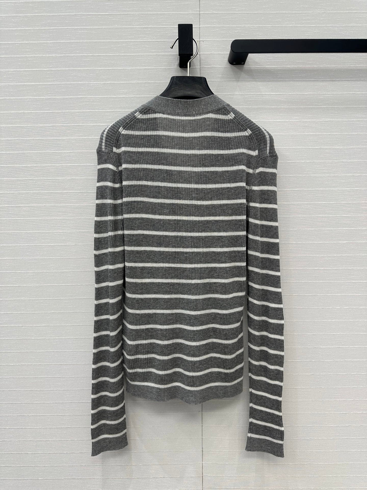 CD 25 Cardigan Grey Linen Cashmere