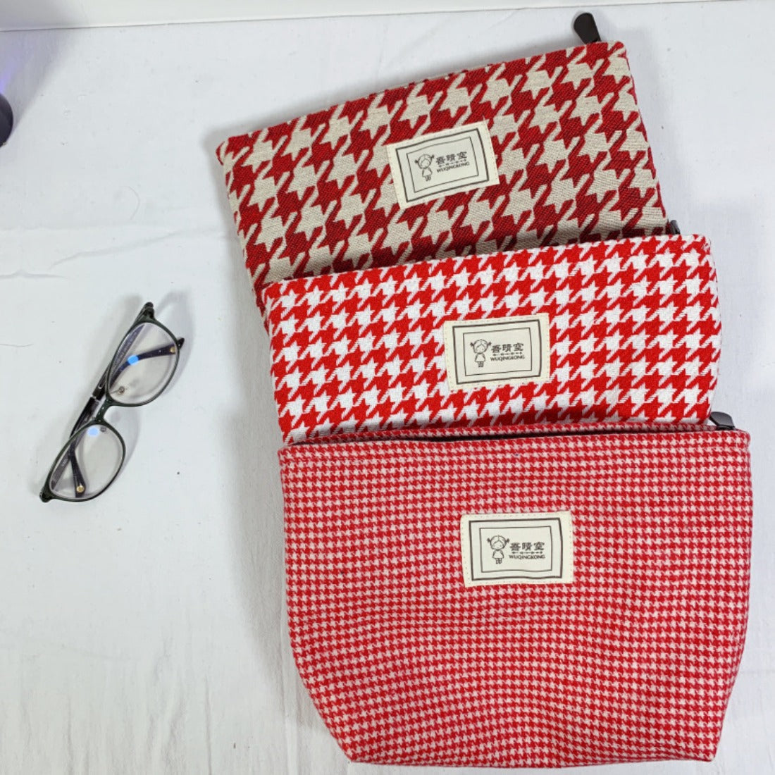 Cosbai - Red Houndstooth Canvas Cosmetic Bag