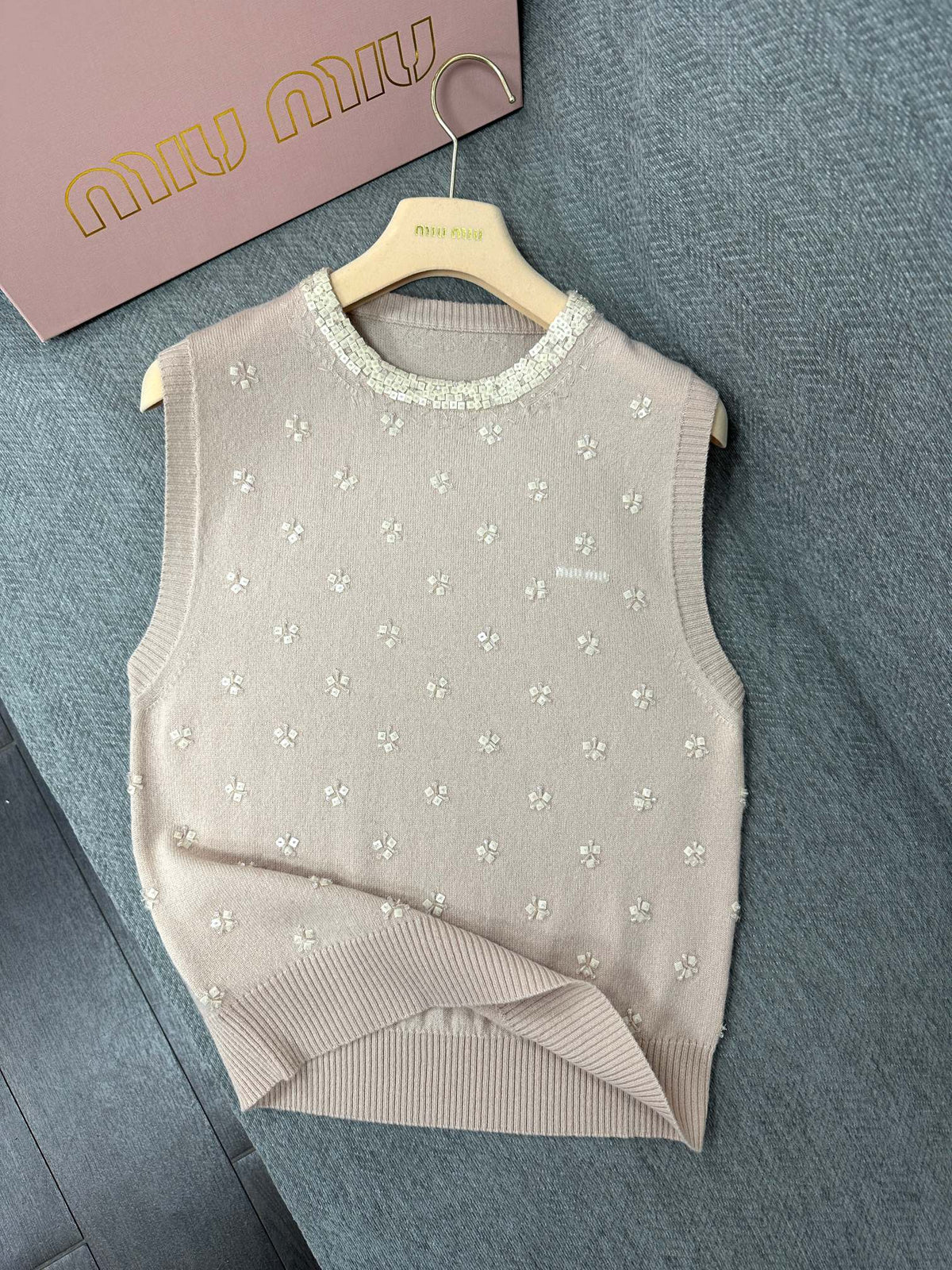 Miu Sequin Sleeveless Top Beige Wool 345347