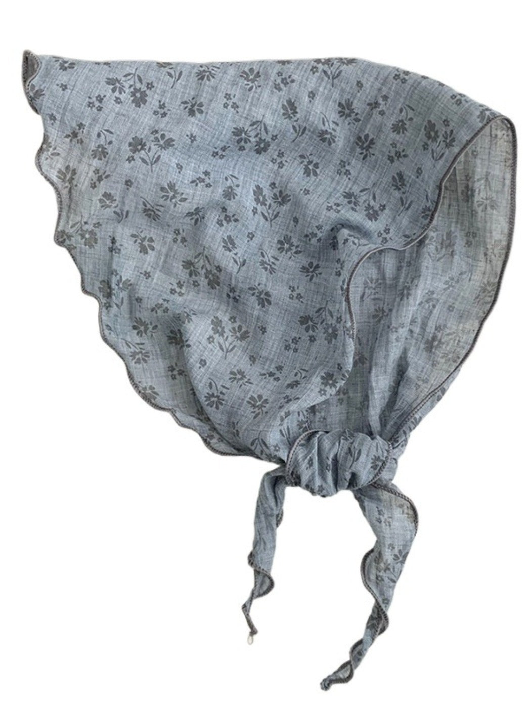 Scarvii - Triangular Headscarf with Small Floral Patterns