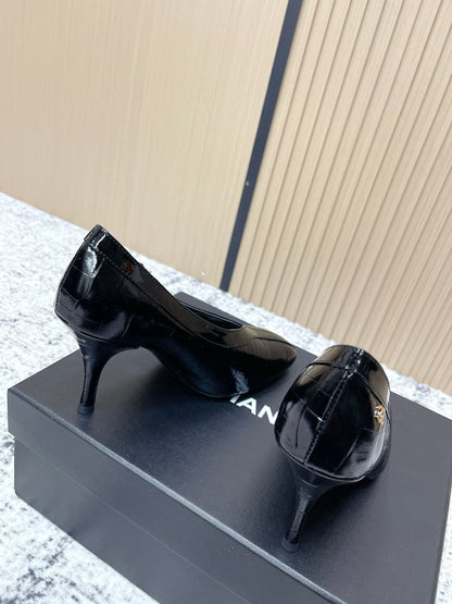 Chanel 26 Closed-Toe Slingback Black in Cowhide 591406