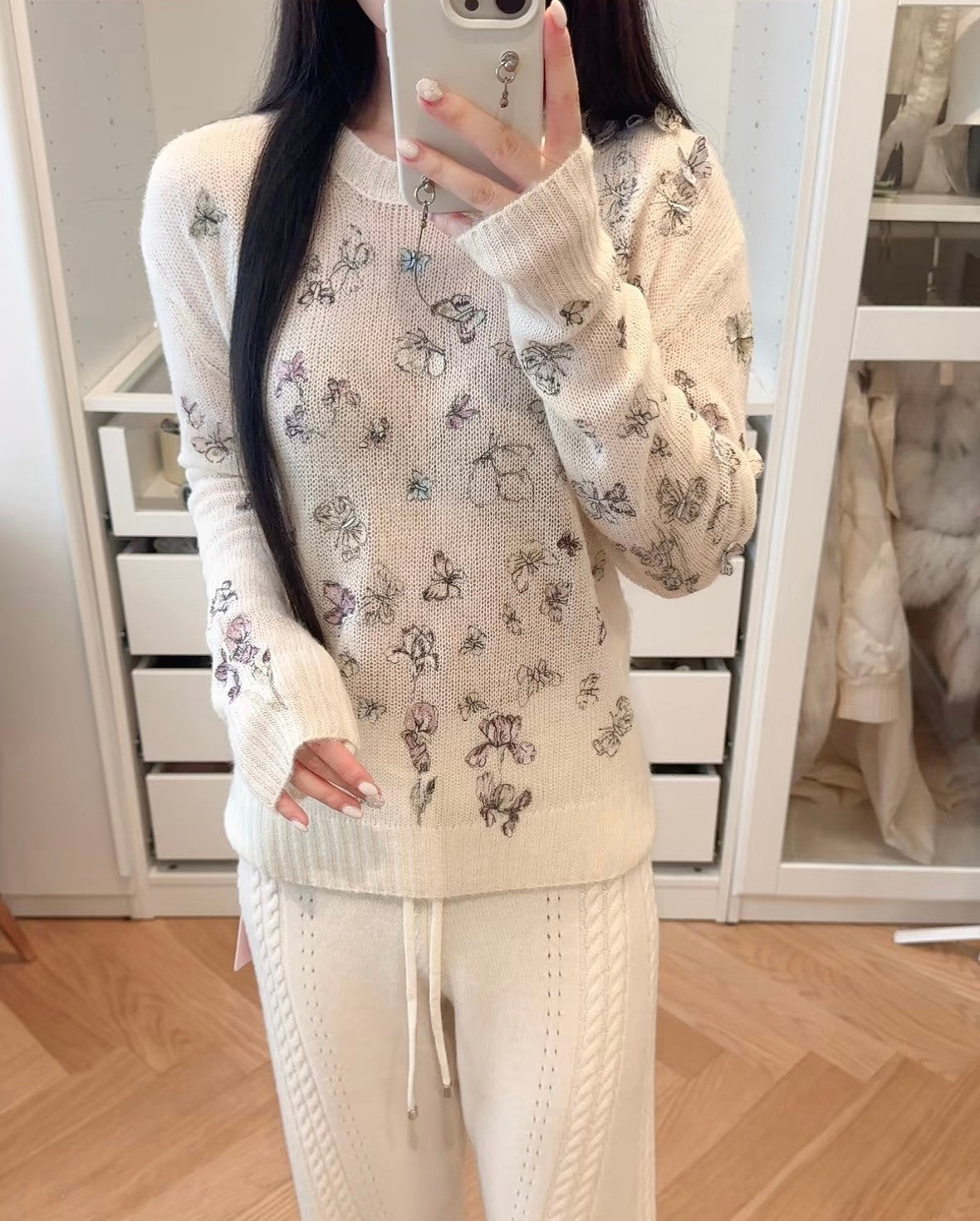 CD Butterfly Embroidered SweaterWhite Alpaca Wool Cashmere 345311