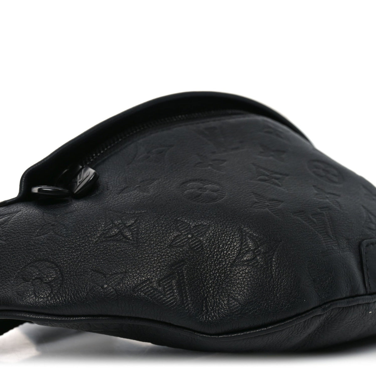 Calfskin Monogram Shadow Discovery Bumbag Black