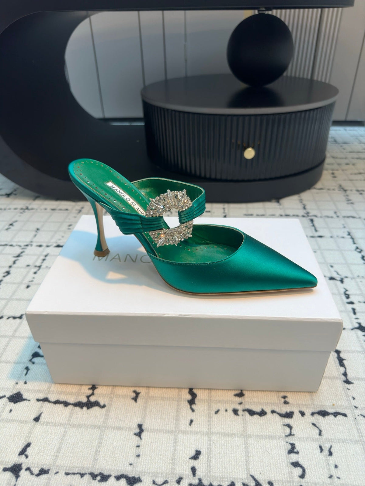 Manolo Satin Maidugura Mules 90mm Green Teal Satin