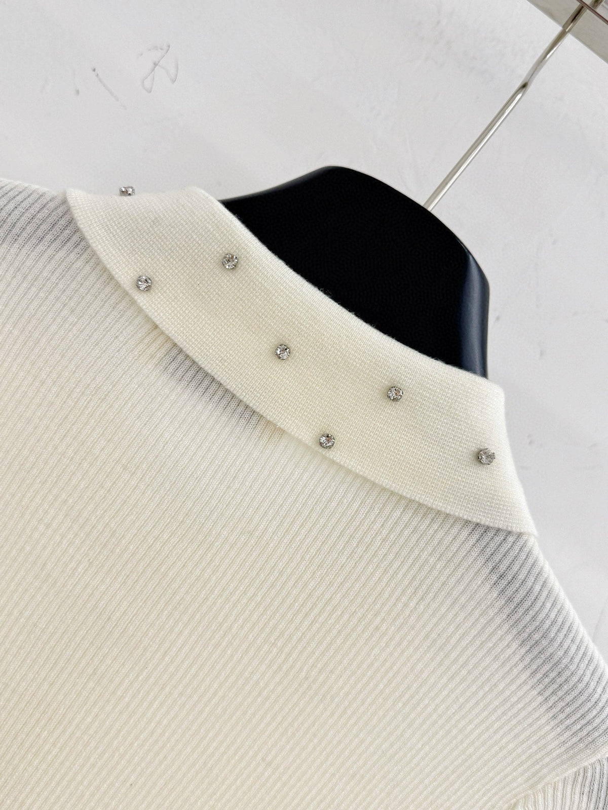 Miumiu 2025 Beaded Collar Long-Sleeve Knit Sweate Wool