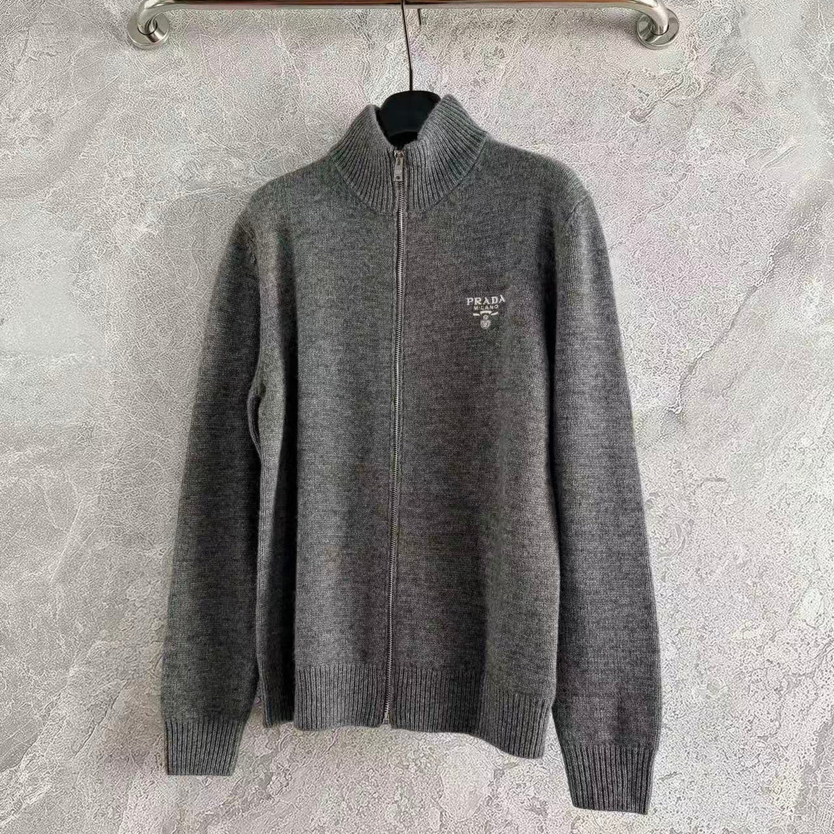 PRADA GRAY CASHMERE CARDIGAN