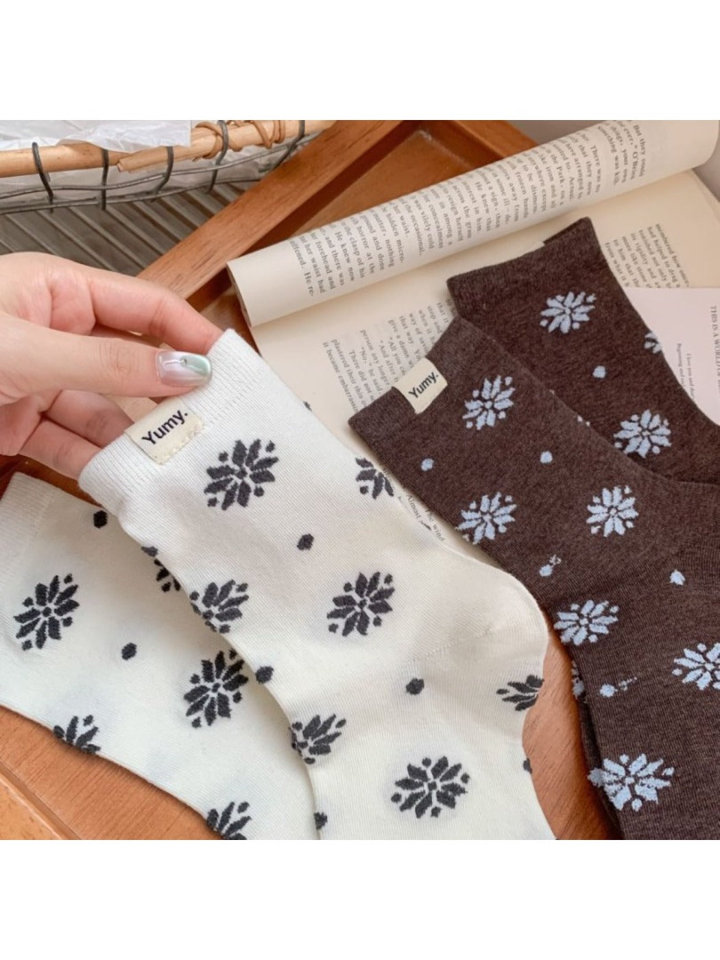Rufia - Mid-Calf Winter Socks with Snowflake &amp; Dots Patterns