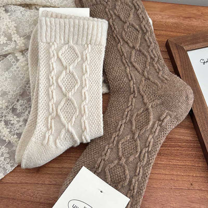 Trendy Cable Knit Wool Warm Crew Socks
