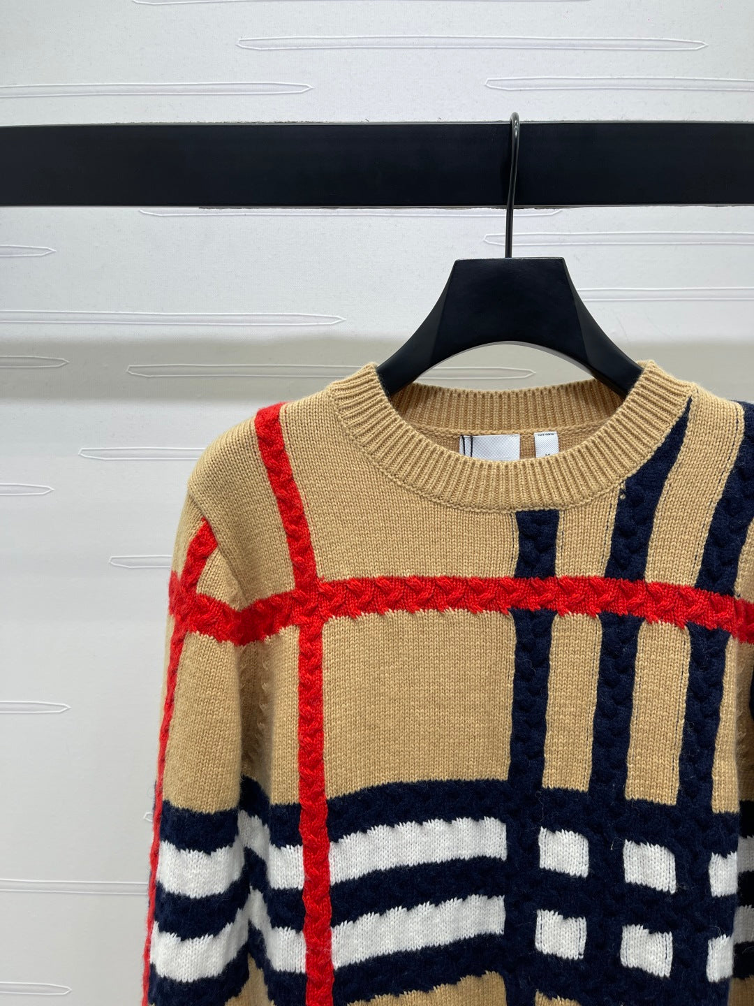 Burberry 25 Crew Neck Long-Sleeve Sweater Beige Wool Cashmere