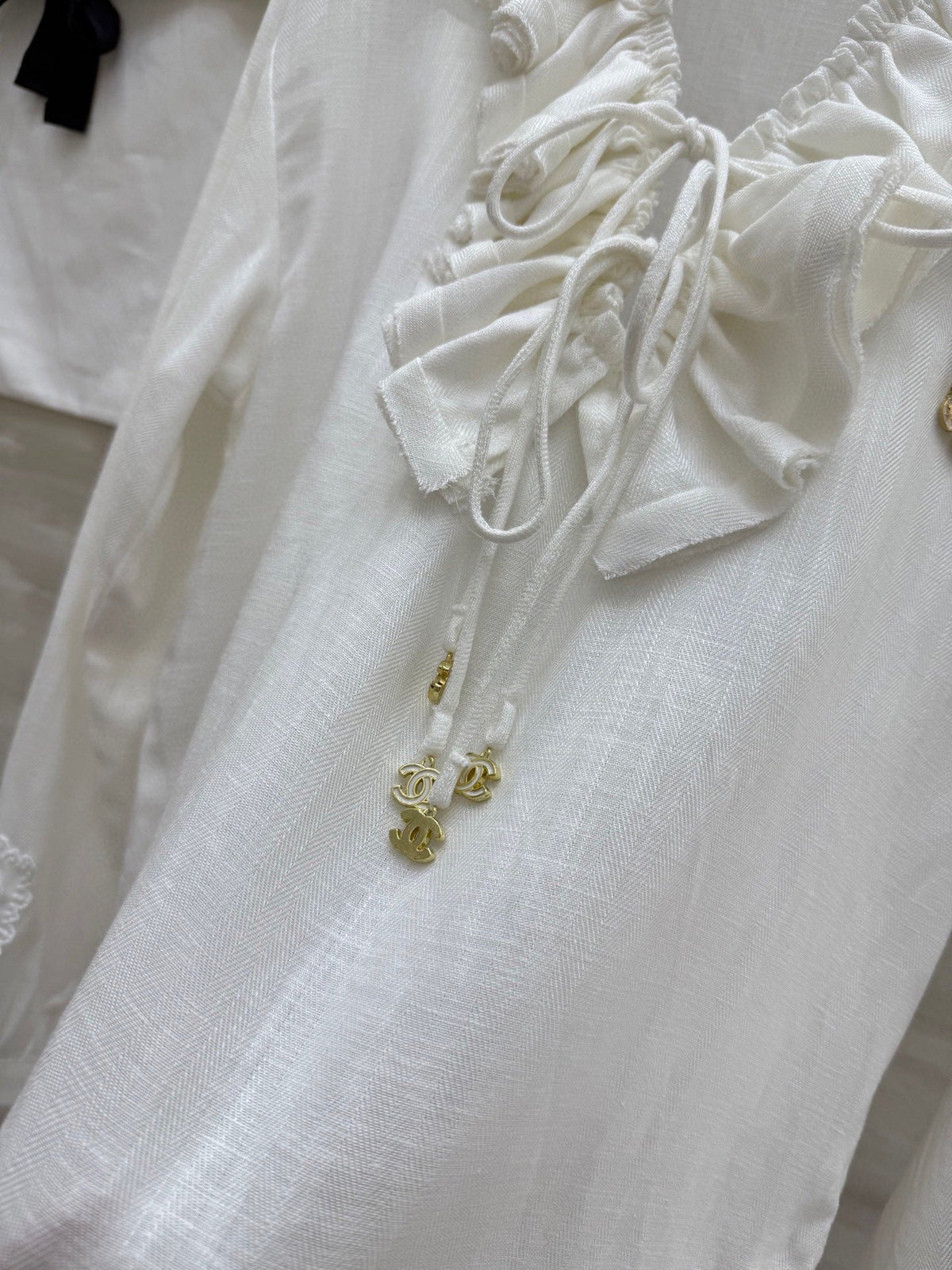 CC Pleated Shirt White Cotton Linen 343303