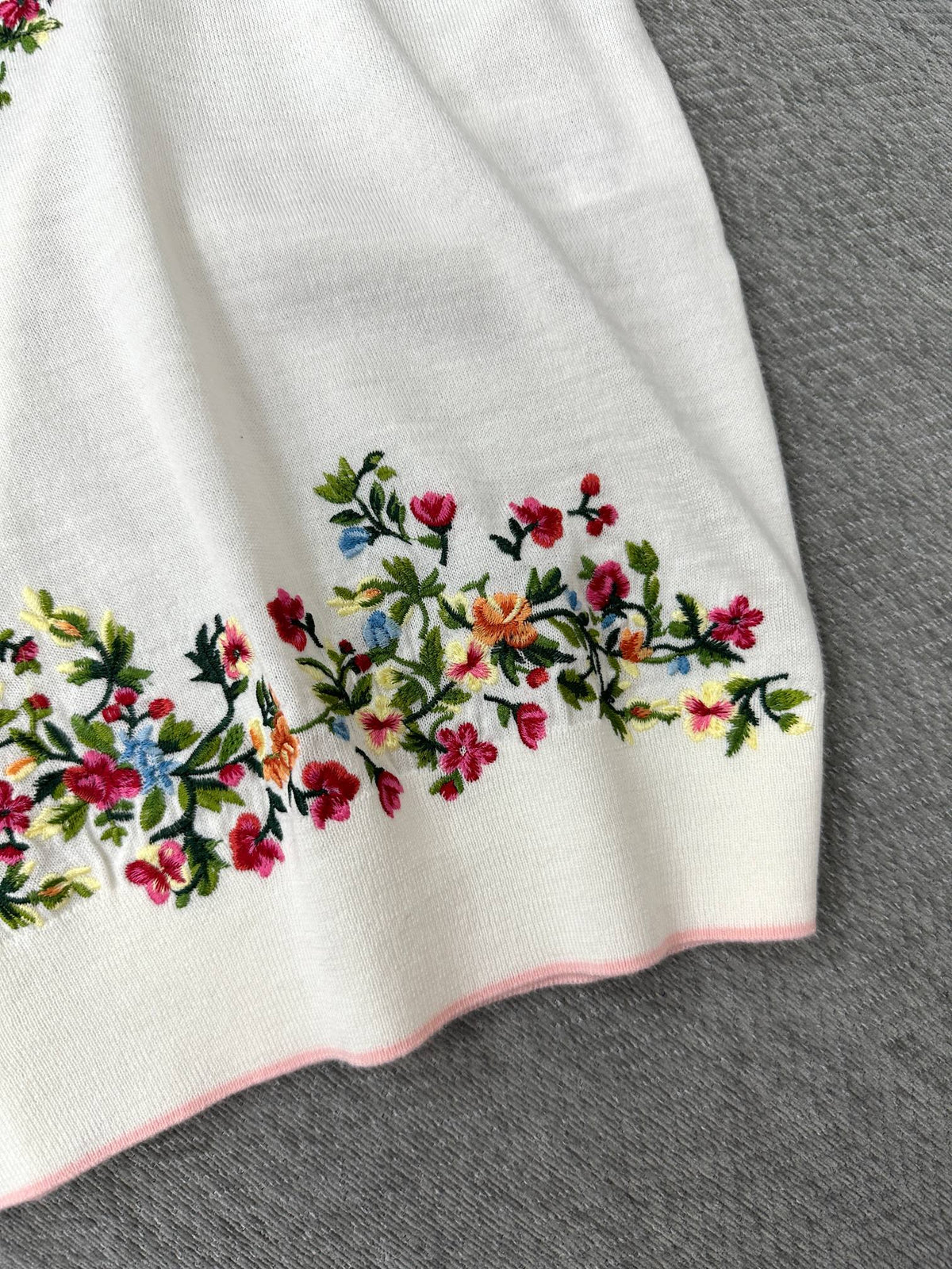 CD Dioramour Short-Sleeved Embroidered Sweater White Wool 349487