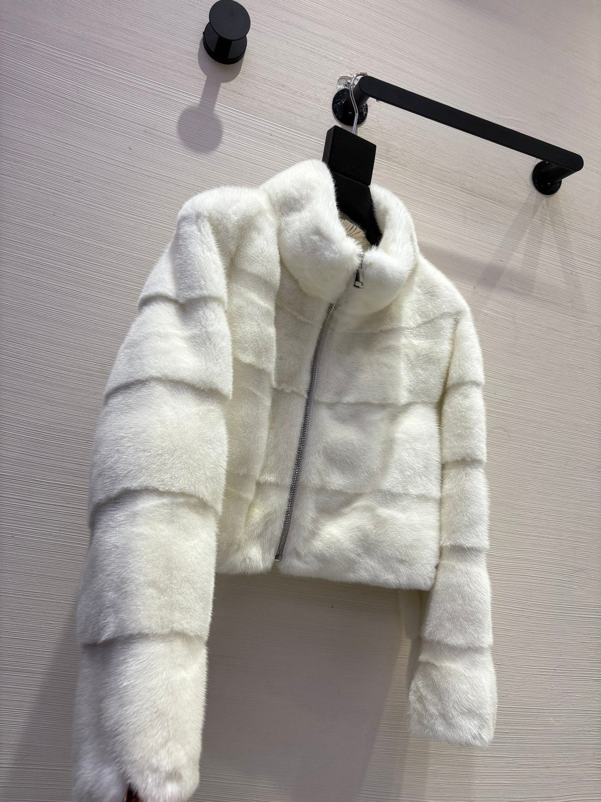 DIOR 25S SHORT VELVET MINK COAT 573