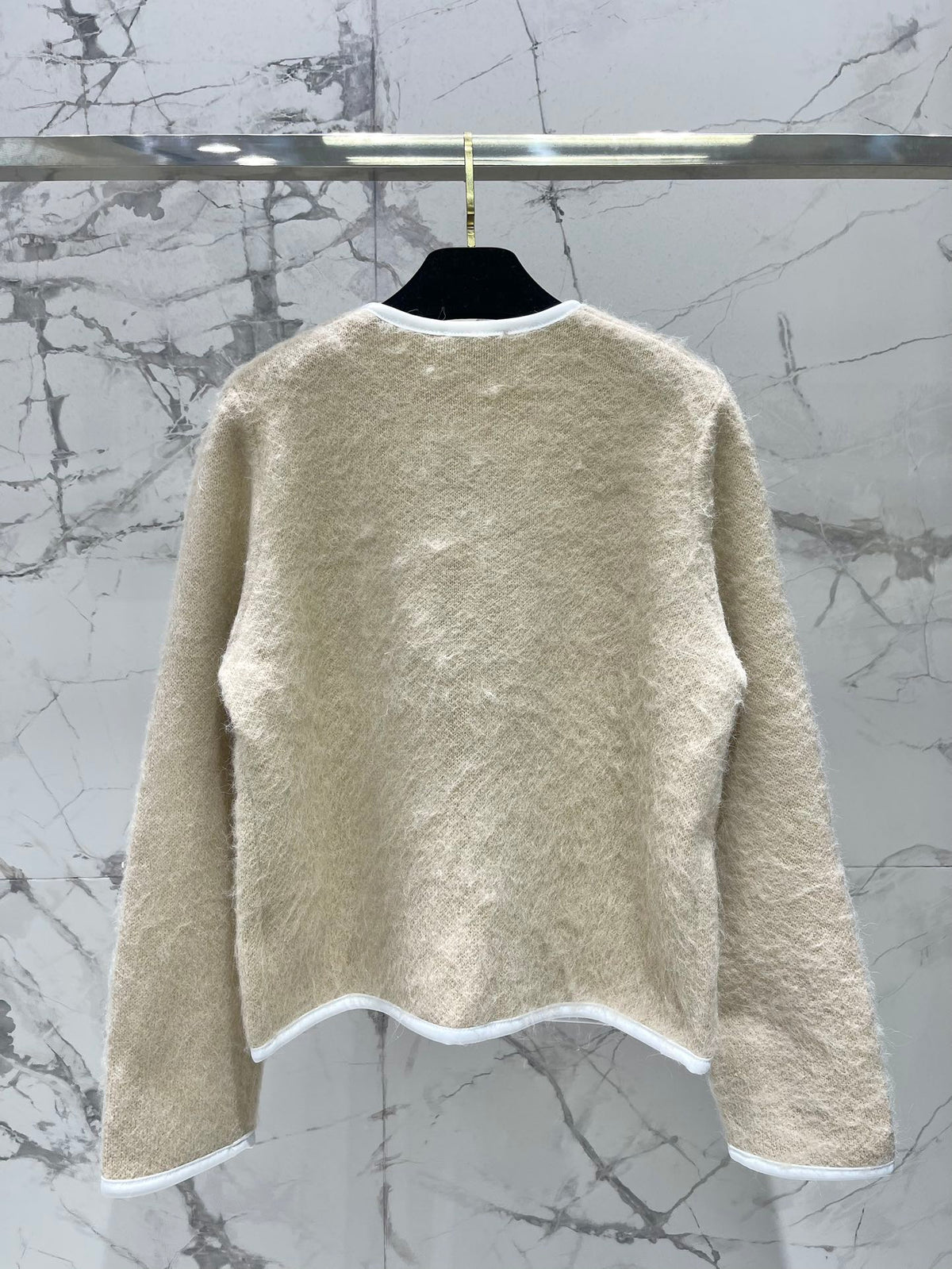 Chanel 2025 Double-breasted Round Neck Coat Wool 323090
