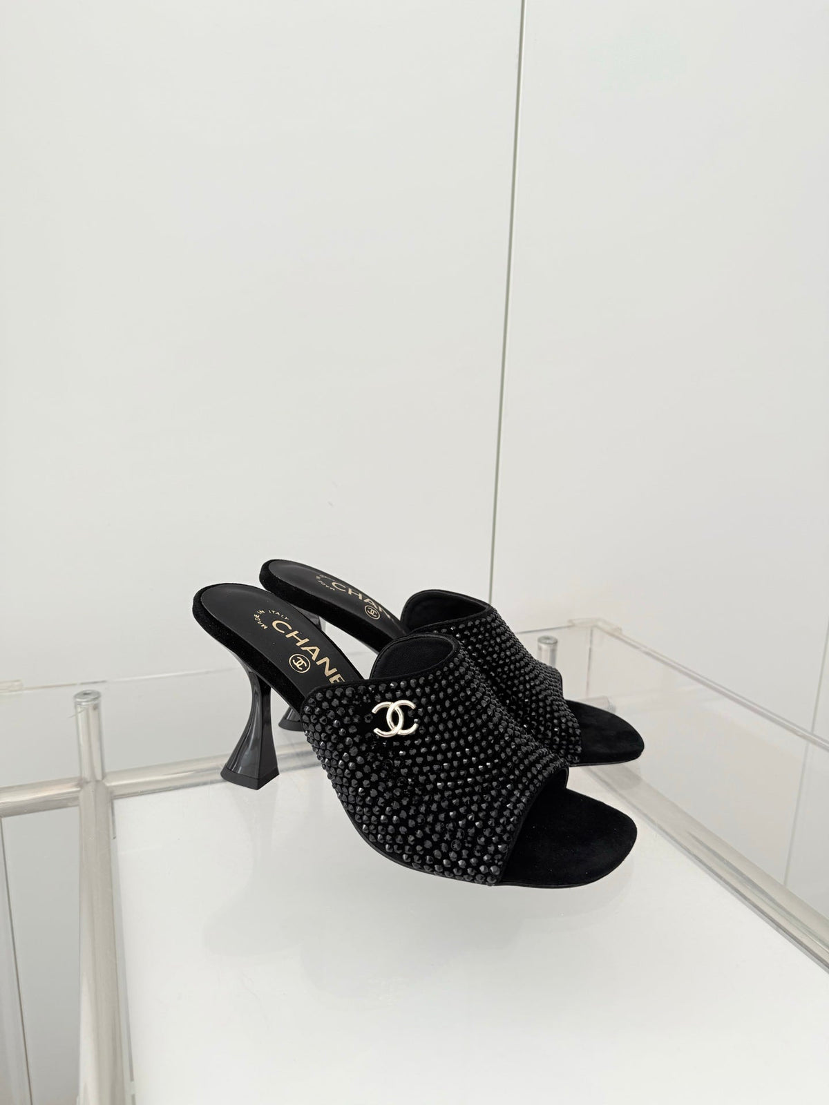 CC 26 Sandal 90 Black Rhinstone Deer Hide 597375