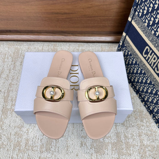 CD Montaigne Sandals Light Pink in Calfskin 598172