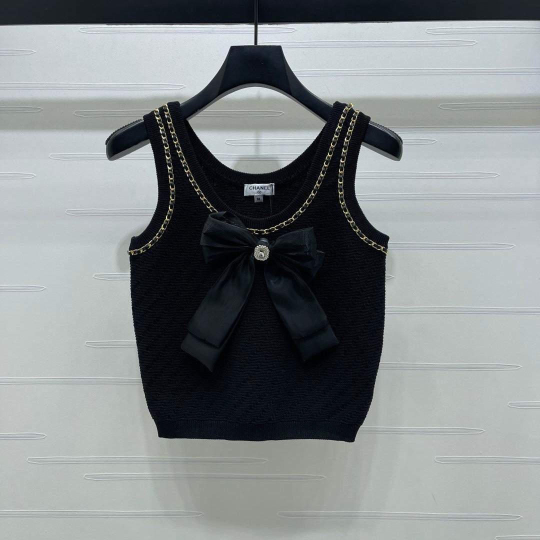 CC 26 Spring/Summer Top Black Wool Yarn 343439
