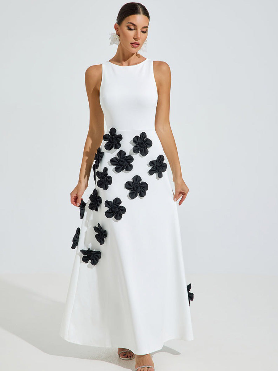 Emily Noir Blossom Maxi Dress In White
