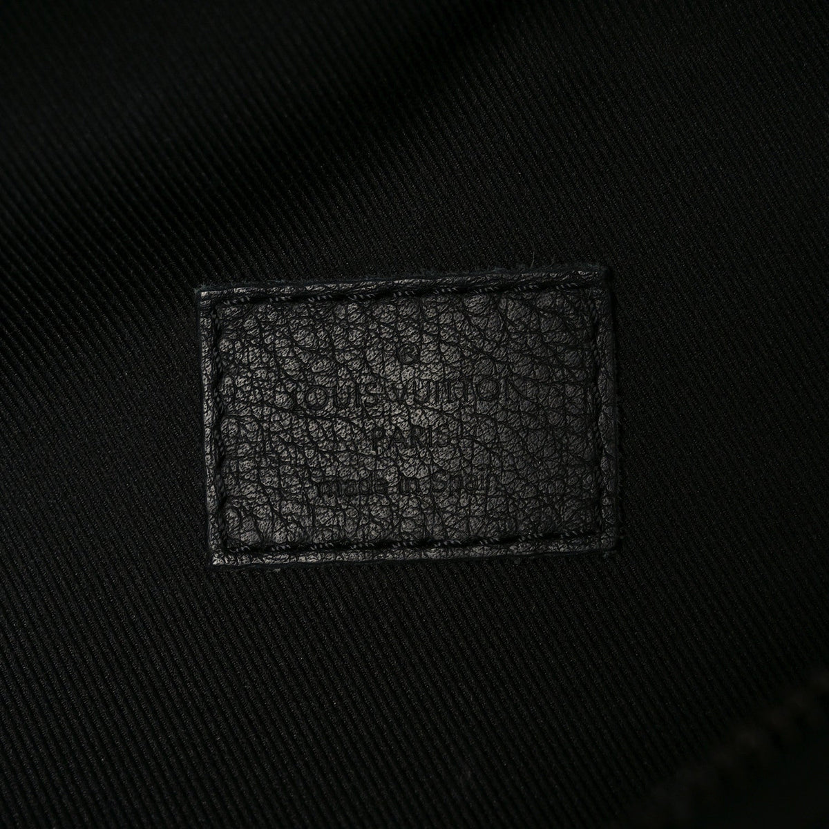 Calfskin Monogram Shadow Discovery Bumbag Black