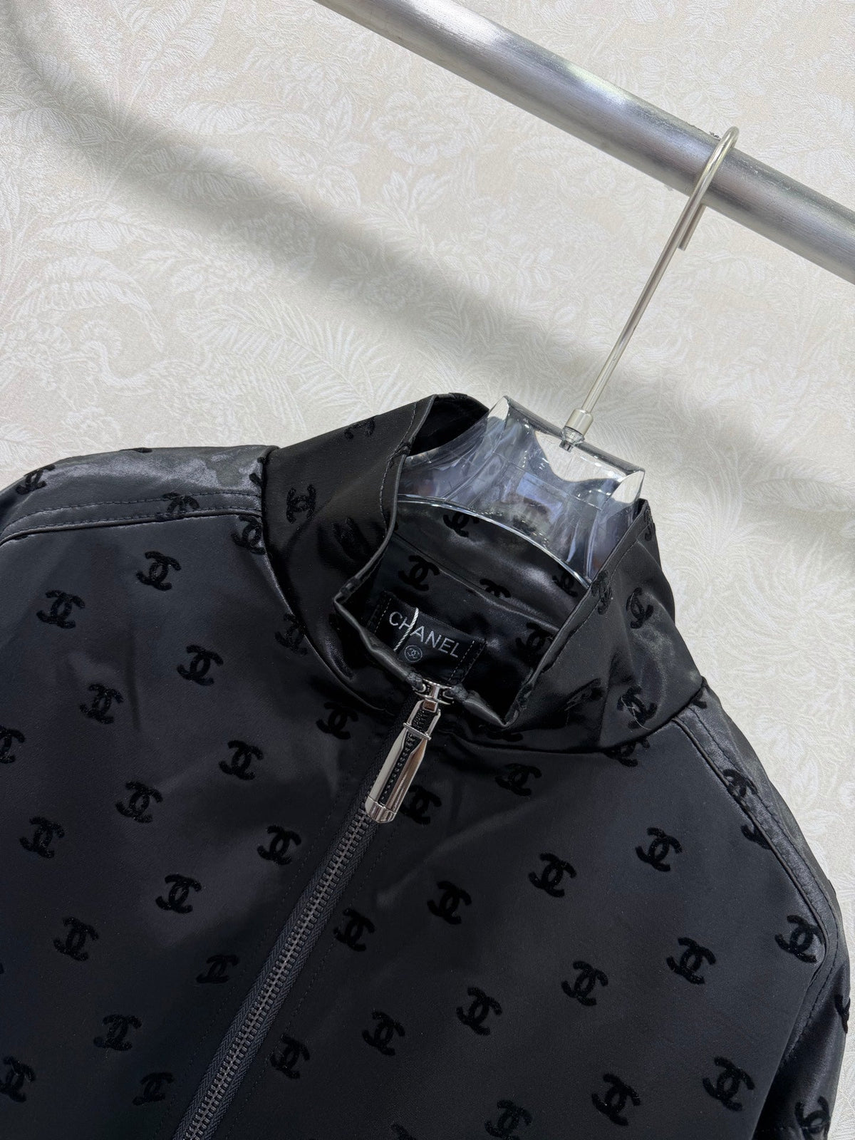 CC 26s Jacket Black Satin 353040