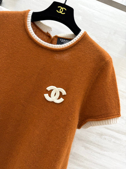 CHANEL SHORT SLEEVE TOP STYLE 262