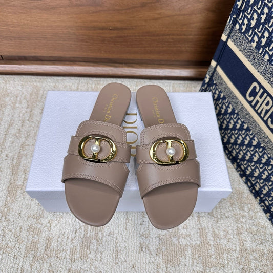 CD Montaigne Sandals Taupe in Calfskin 598171