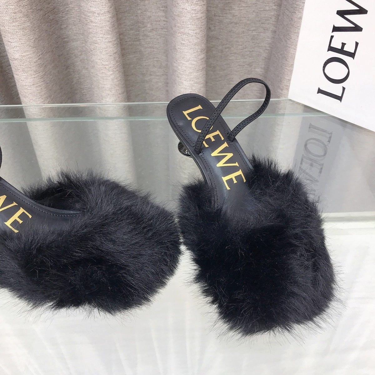 Loewe 25SS Fur-lined Mule 60 Black in Fox Fur 597435