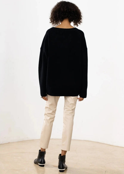 Loose Knit Sweater V Neck Soft Breathable Fabric