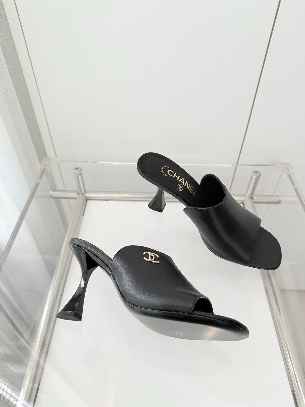 Chanel 26 Sandal 90 Black in Lambskin 597366