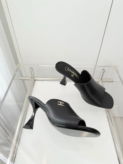 Chanel 26 Sandal 90 Black in Lambskin 597366