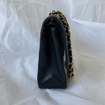 Chanel Black Lambskin Vintage Flapbag