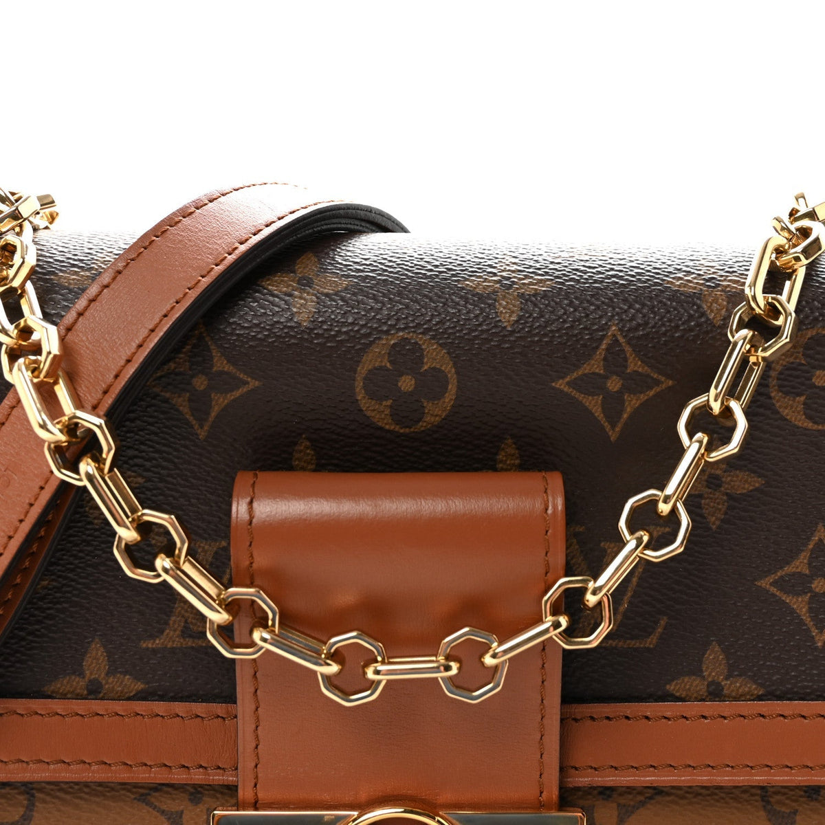 Reverse Monogram Dauphine MM