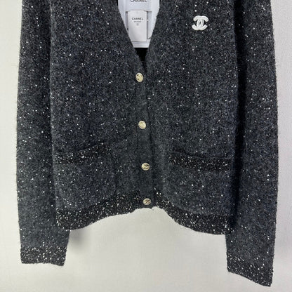 CC V-Neck Grey Cardigan Grey Knit 346012