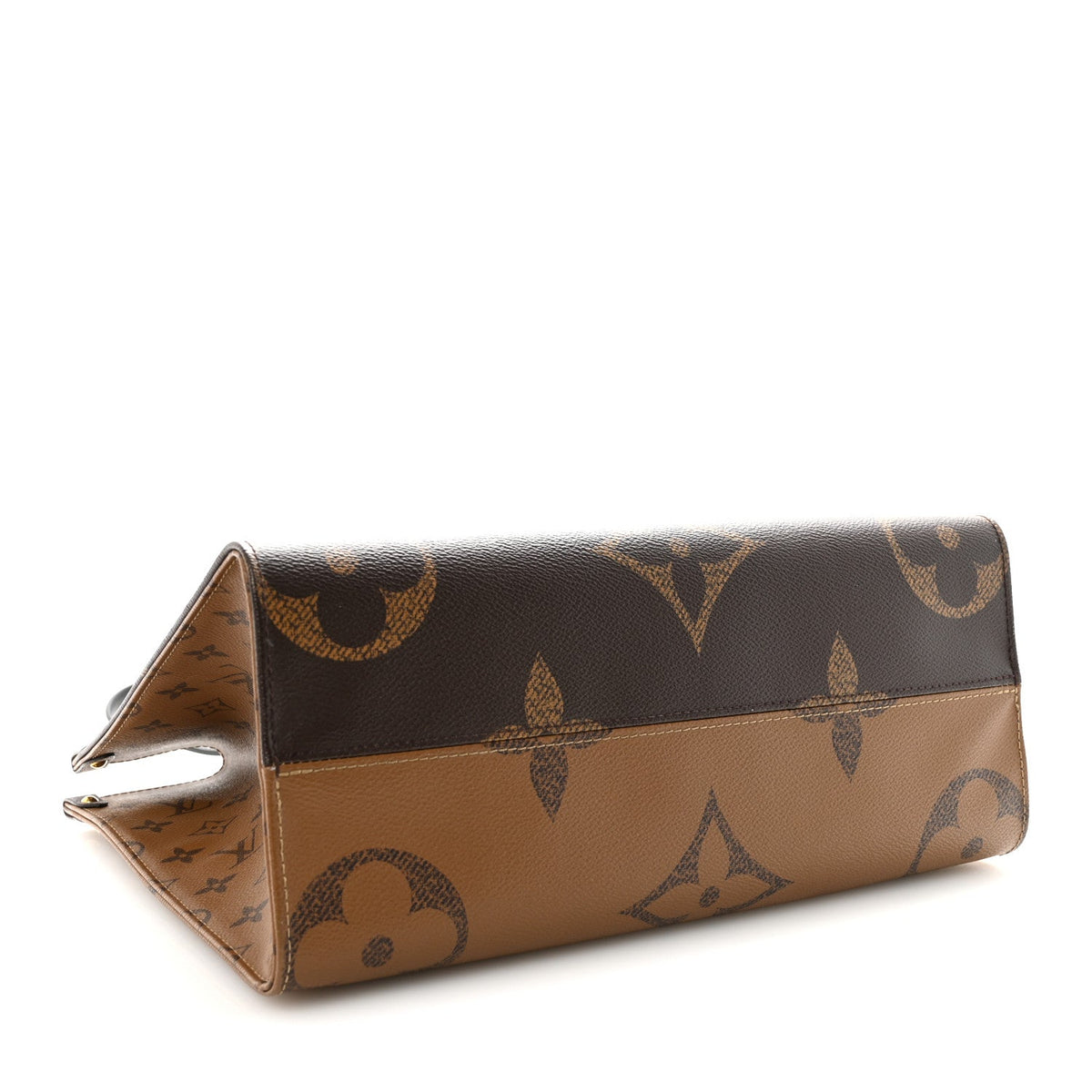 Reverse Monogram Giant Onthego MM