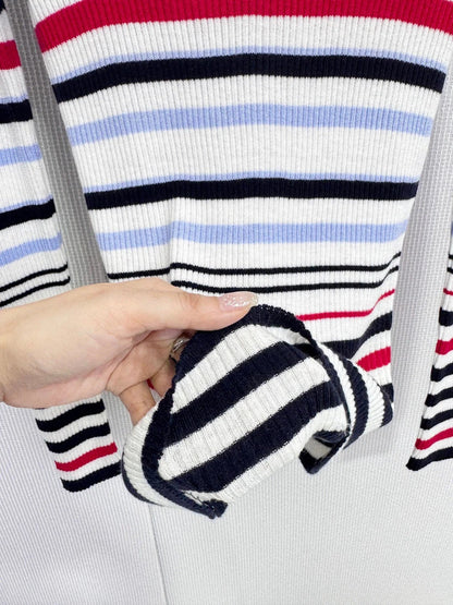 CHANEL 25S COLLARED SWEATER 578