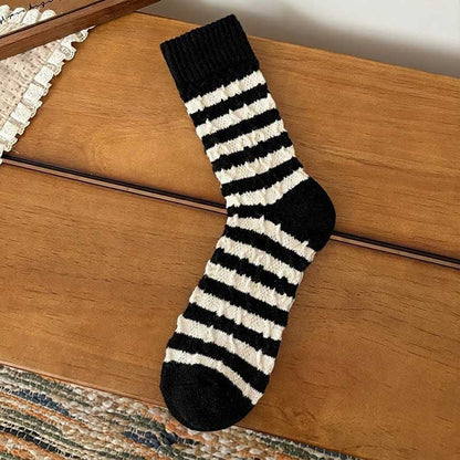 Casual Color Block Striped Warm Crew Socks