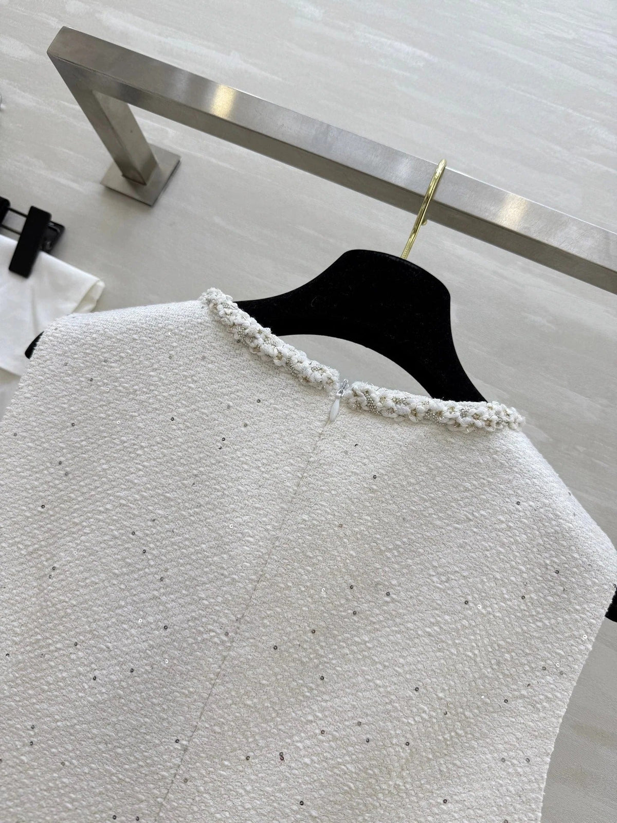 CHANEL SLEEVELESS WOOL DRESS STYLE 20