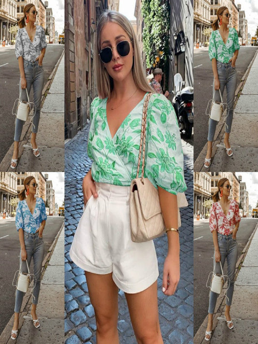 V-Neck Five-Sleeve Printed Blouse