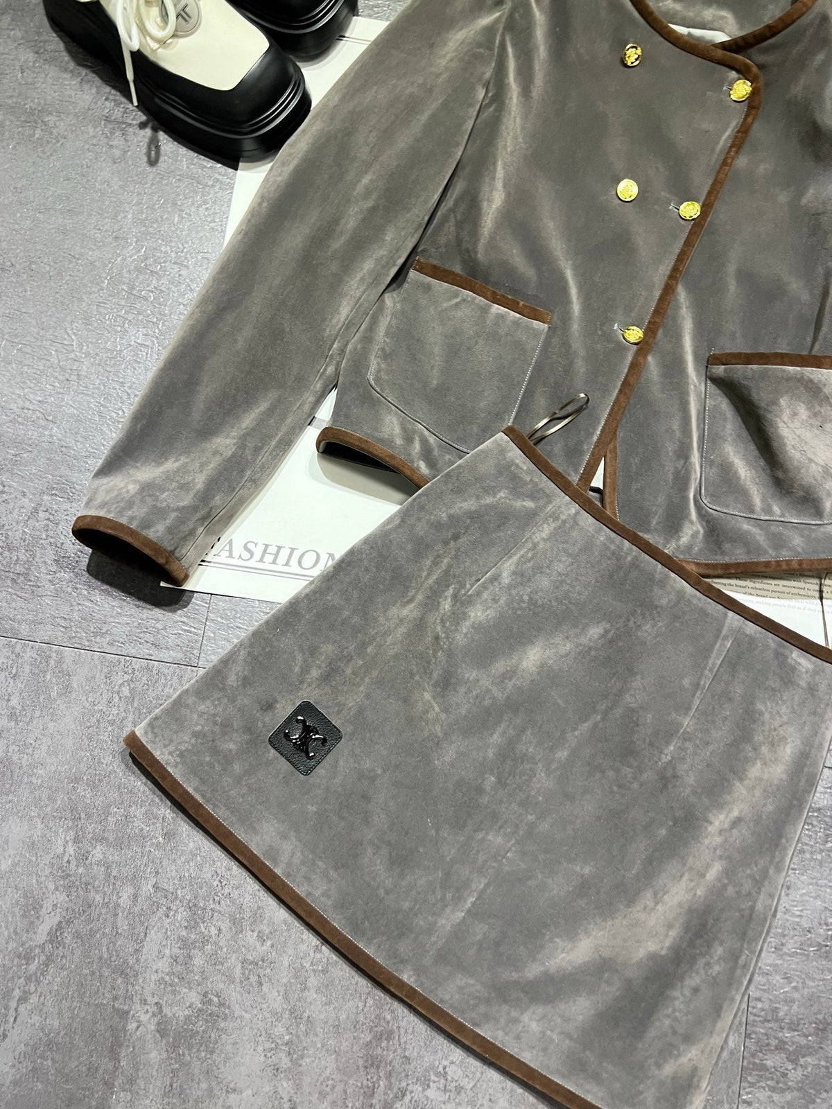 Celine 26ss Short Jacket + A-Line High-Waisted Skirt Set Gray in Suede 189584