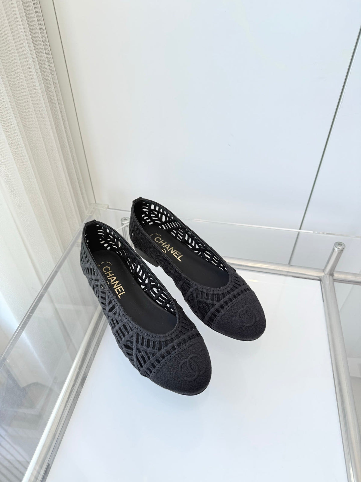 Chanel 26 Ladies Ballet Flats Black in Fabric 597336