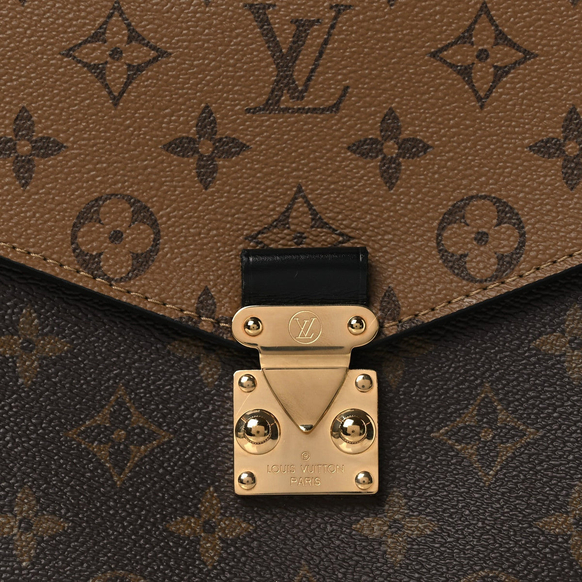 Reverse Monogram Pochette Metis