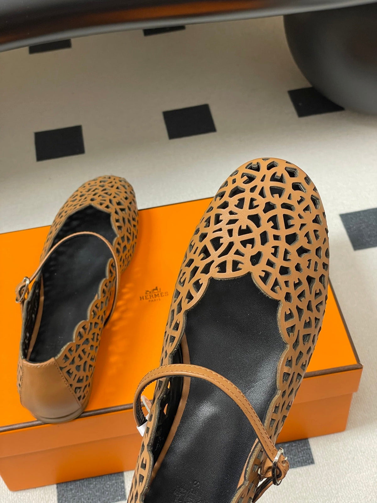 HM 26S Meli Ballet Flats Brown in Cowhide 593799