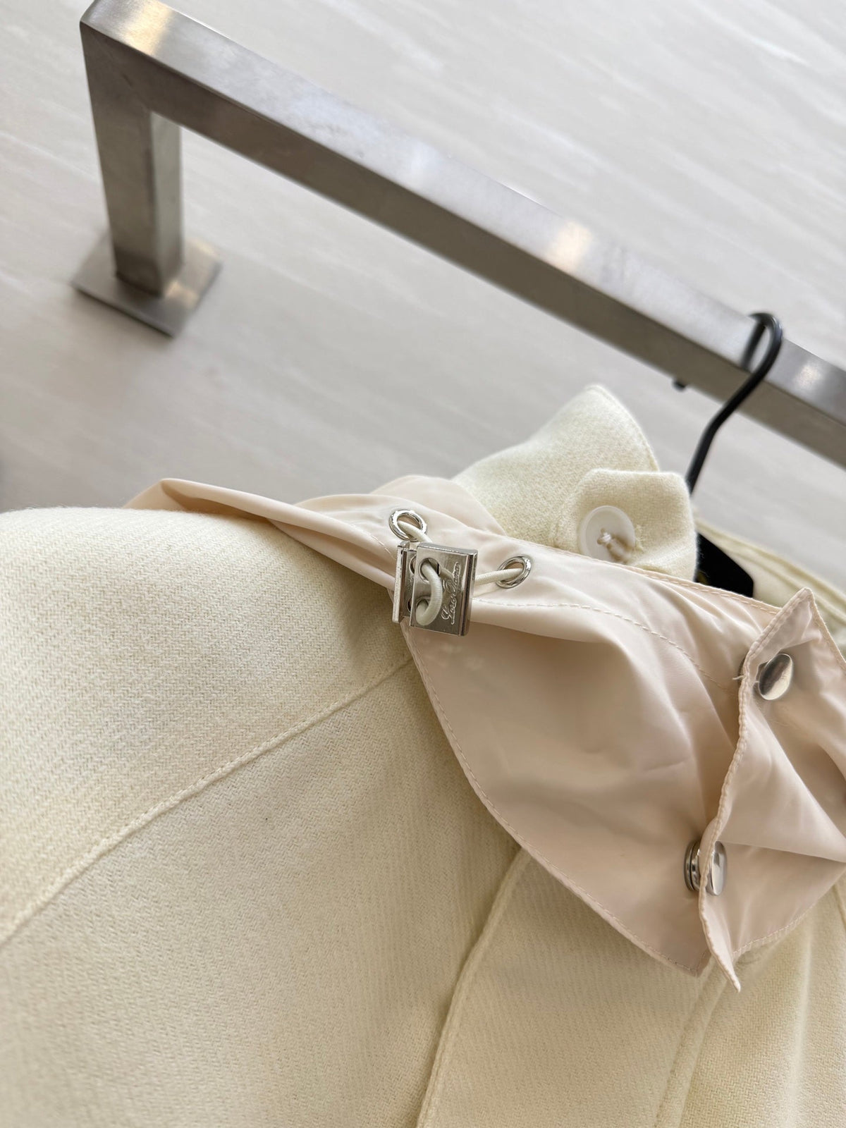 LP Icer Mini Jacket Ivory Cashmere 346648