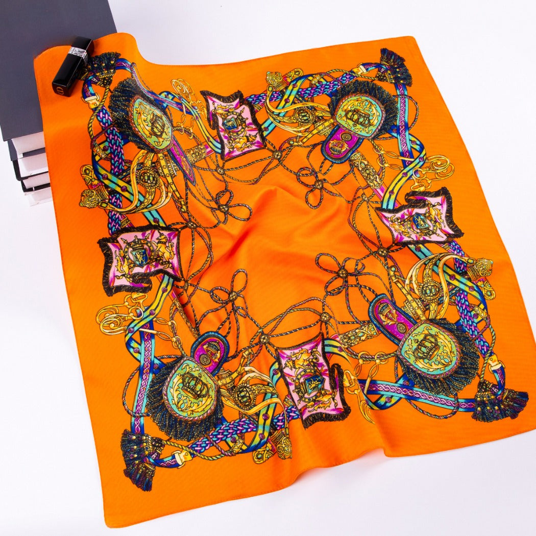 Scarvii - Vintage Print Square Scarf for Stylish Outfits