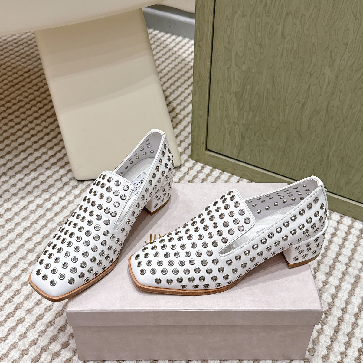 Jimmy Choo Eliot Slippers 45mm Metallic Eyelets White Calfskin 568495