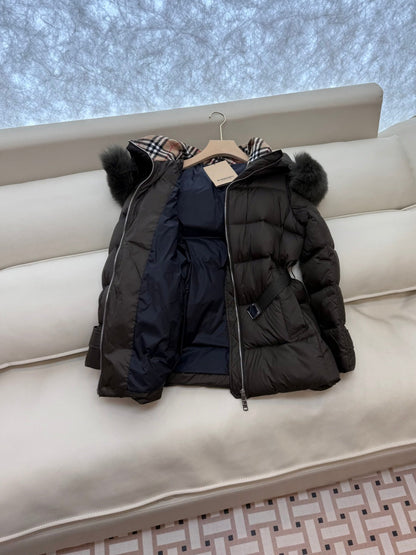 Burberry 25 Fur Collar Plaid Slim-fit Khaki Green Jacket Polyester Down
