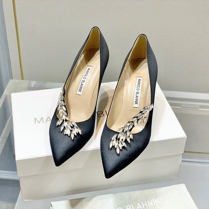 Manolo Women's Nadira Pumps 70 Black Satin