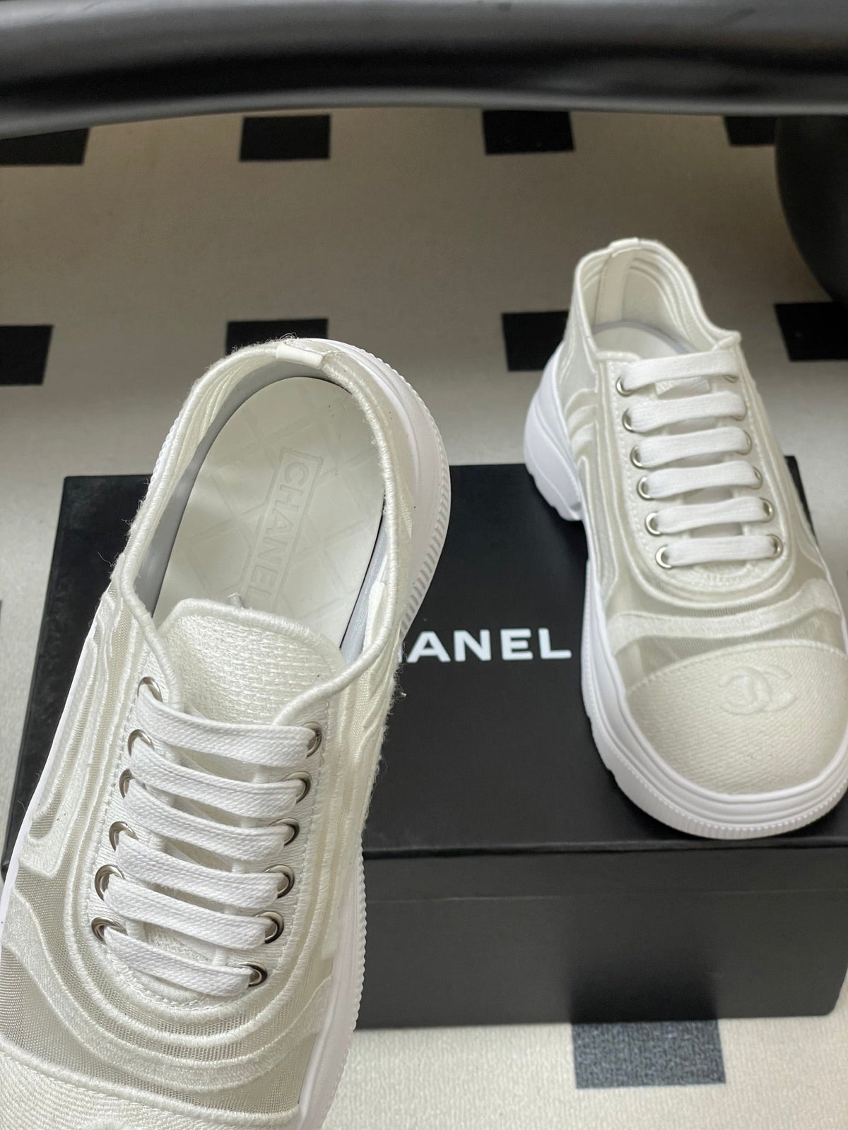 CC 26 Platform Sneaker White Fabric Mesh 593349