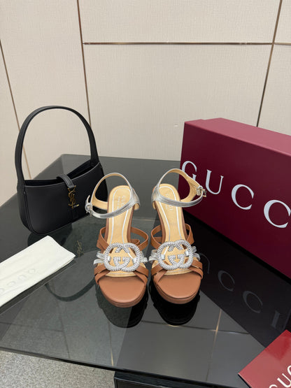 GG Pump 10.5cm With Crystal Interlocking G Brown Sliver Leather