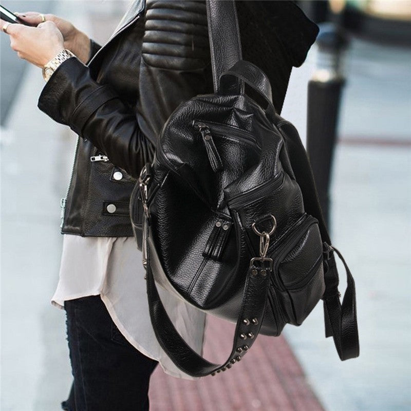 Plain Large Capacity Riveted Shoulders Bag