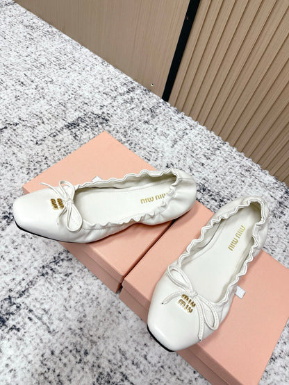 Miu Mary Jane Flat White Sheepskin 591573